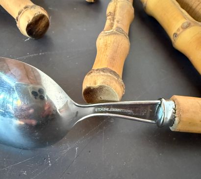 Bamboo cutlery