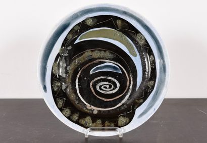 PIROTTE André (1927-). Ceramic plate, black,...