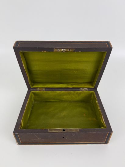 SPA. Inv 26016-27.pretty wooden Spa box with...