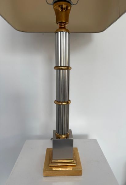 HOUSE CHARLES in the taste. V25024-27.
Table...