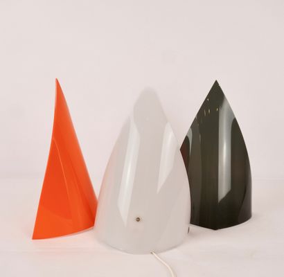 Table lamp representing three sails. H 25...