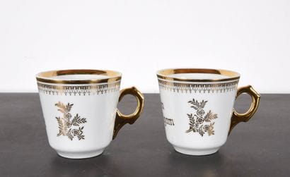 Porcelain. N°Inv: 26006-30.
Pair of wedding...
