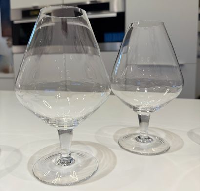 LES IMPITOYABLES. Tasting glasses.

9 glasses,...