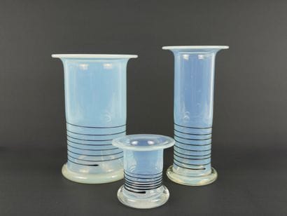 KOSTA BODA. 3 vases in slightly opalescent...