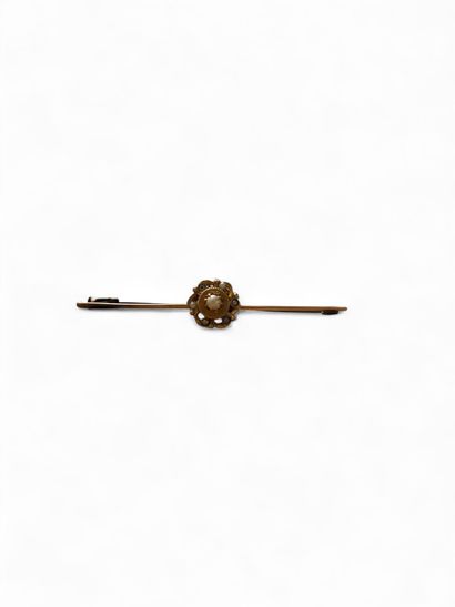 Petite broche en or rose 14K (585°°°) et...