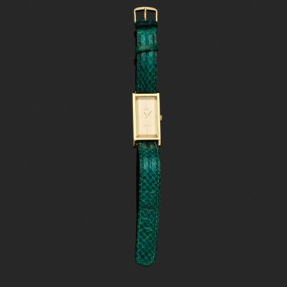 OMEGA 
Modèle 