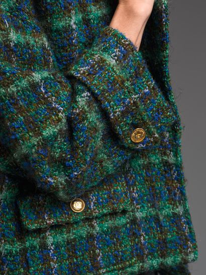 CHANEL
1980s.
Mottled blue-green jacket....