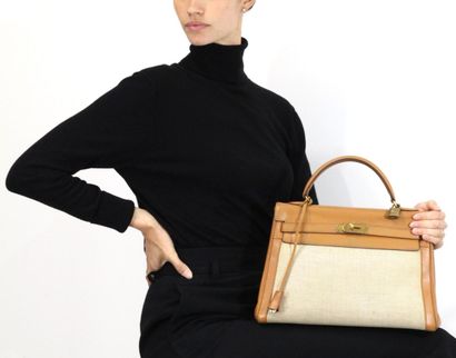 HERMES 
Kelly