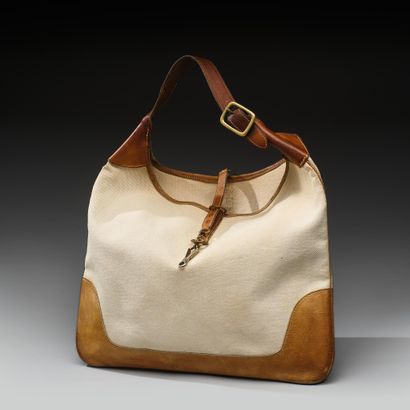 HERMÈS Paris
Trim