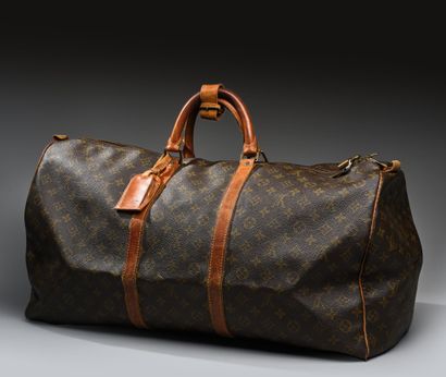 LOUIS VUITTON
Keepall 60