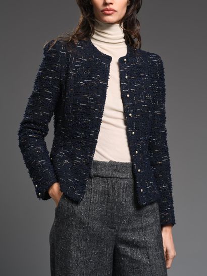 CHANEL
Spring 2004.
Blue/black/lurex jacket...