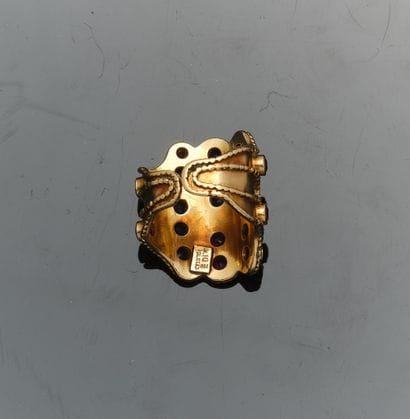 ZOLOTAS
Cocktail ring in 18K (750°°°) yellow...
