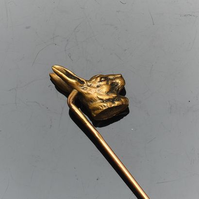 Epingle à lavallière en or jaune 18K (750°°°...