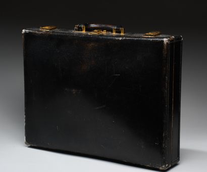 HERMÈS Paris.
Circa 1980.
Black Box leather...