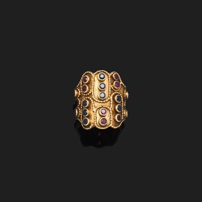 ZOLOTAS
Cocktail ring in 18K (750°°°) yellow...
