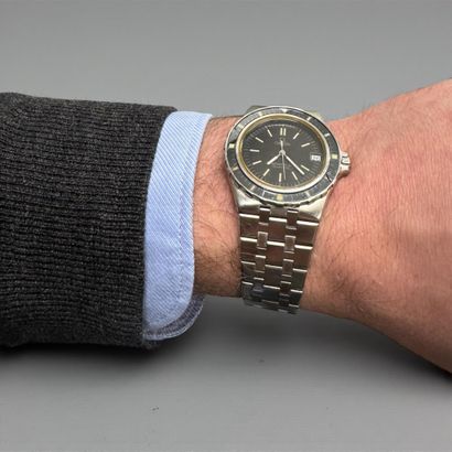 OMEGA
Modèle 