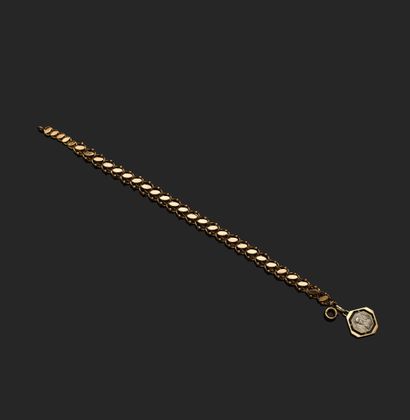 18K (750°°°) rose gold openwork bracelet...