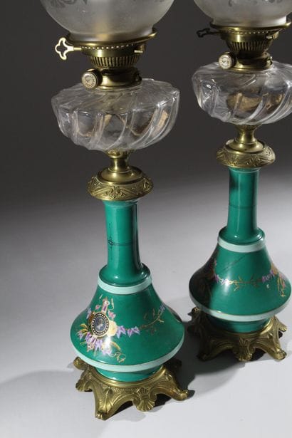 Pair of porcelain-barreled kerosene lamps...