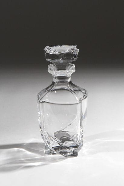 SEVRES
Crystal whiskey decanter with undulating...