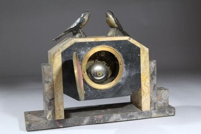 DEVIS à Poitiers 
Pendule en variétés de...