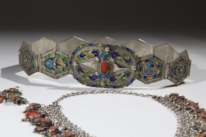 Set of ethnic jewelry made of silver-plated...