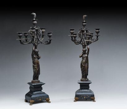 Garniture de cheminée en bronze à patine...