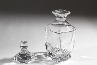 SEVRES
Crystal whiskey decanter with undulating...