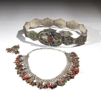 Set of ethnic jewelry made of silver-plated...