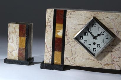 Marble mantelpiece set in five colors, consisting...