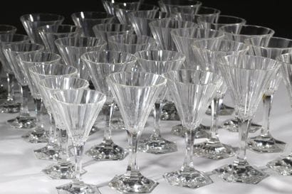 MOSER
Début XXème 
Service de verres de table...