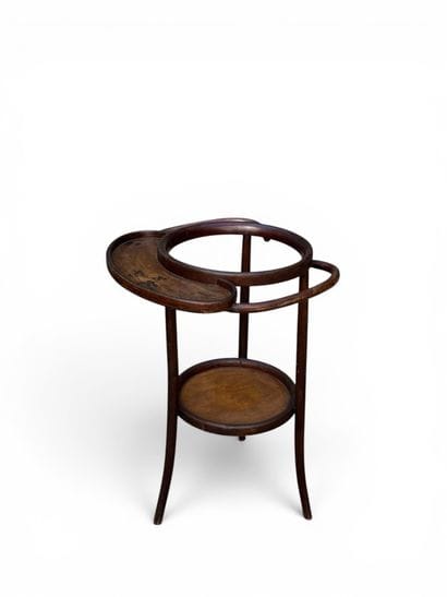 In the THONET style
A dressing or barber's...