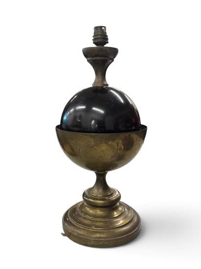 MODERNIST WORK
Spherical lamp made of brass...
