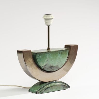FRENCH CRAFT
Semi-circular lamp made of silver-...