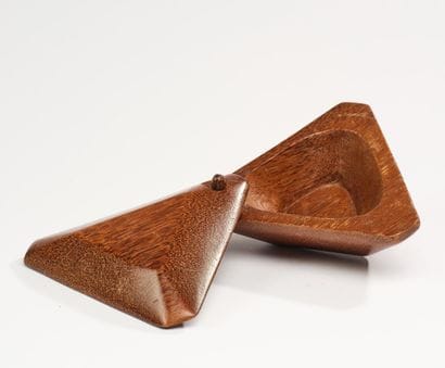 ART DECO-STYLE PIECE
Triangular box made...