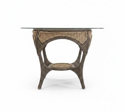 FRENCH DESIGN
Circular table with an ornate...