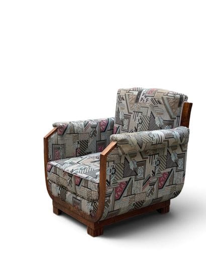 ART DECO FURNITURE 
Pair of large armchairs...