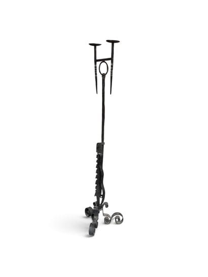 NEO-INDUSTRIAL DESIGN
A two-light wrought-iron...