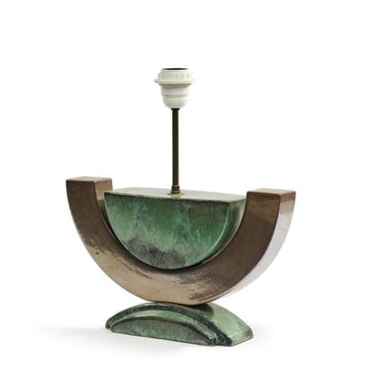 FRENCH CRAFT
Semi-circular lamp made of silver-...