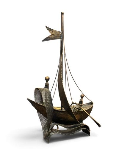 NEO-INDUSTRIAL ART 
The Sailboat 
Assembled...