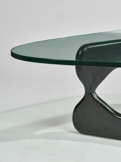 D'après Isamu NOGUCHI 
Reprise du modèle...
