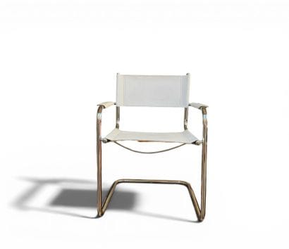 Dans le goût de Marcel BREUER (1902-1981)
Chaise...