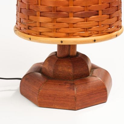 ART DECO-STYLE PIECE 
Bedside lamp with a...