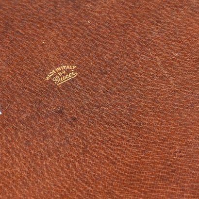 GUCCI
Grand vide poche quadrangulaire à deux...