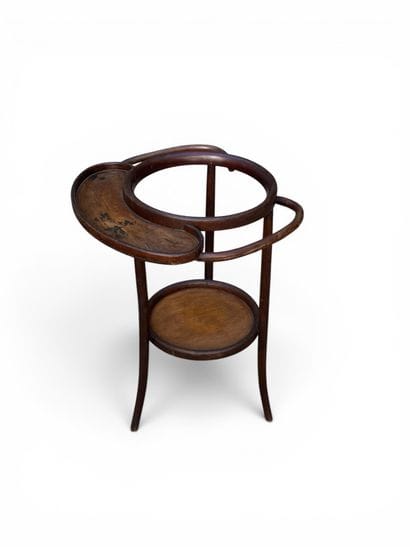 In the THONET style
A dressing or barber's...