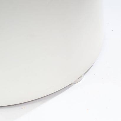Dans le goût des éditions KNOLL
Table de...