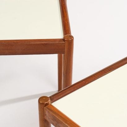 TRAVAIL SCANDINAVE 
Suite de trois tables...