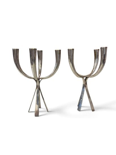 ITALIAN WORK 
Pair of modernist silver plated...