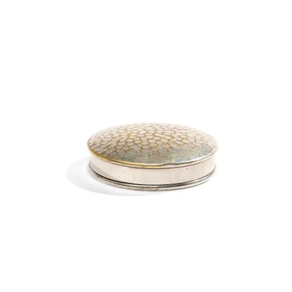 In the style of Jean DESPRES (1889–1980)
Round...