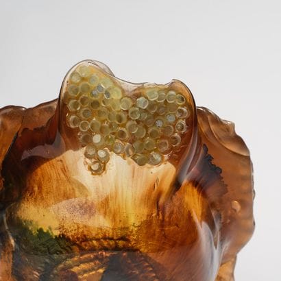 USAMA
Vase en verre égyptien polychrome à...