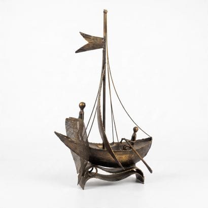 NEO-INDUSTRIAL ART 
The Sailboat 
Assembled...